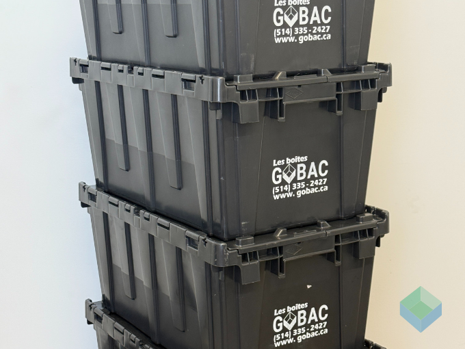 Nous sommes une entreprise qui propose, comme option écologique la location de boîtes en plastique pour déménagement